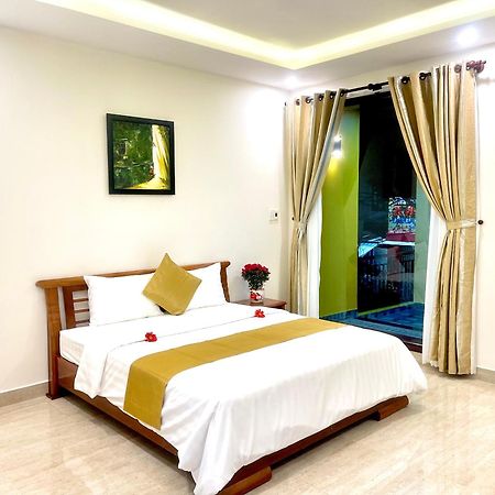 King Kong Homestay Хоян Екстер'єр фото