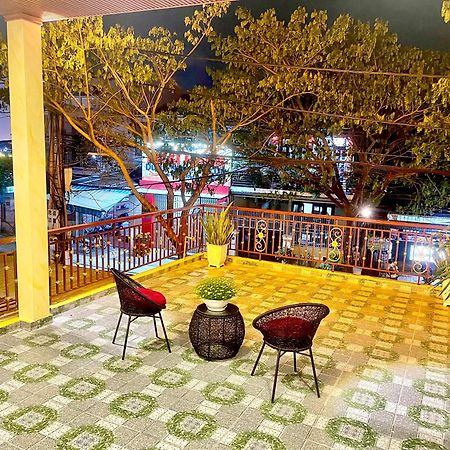 King Kong Homestay Хоян Екстер'єр фото