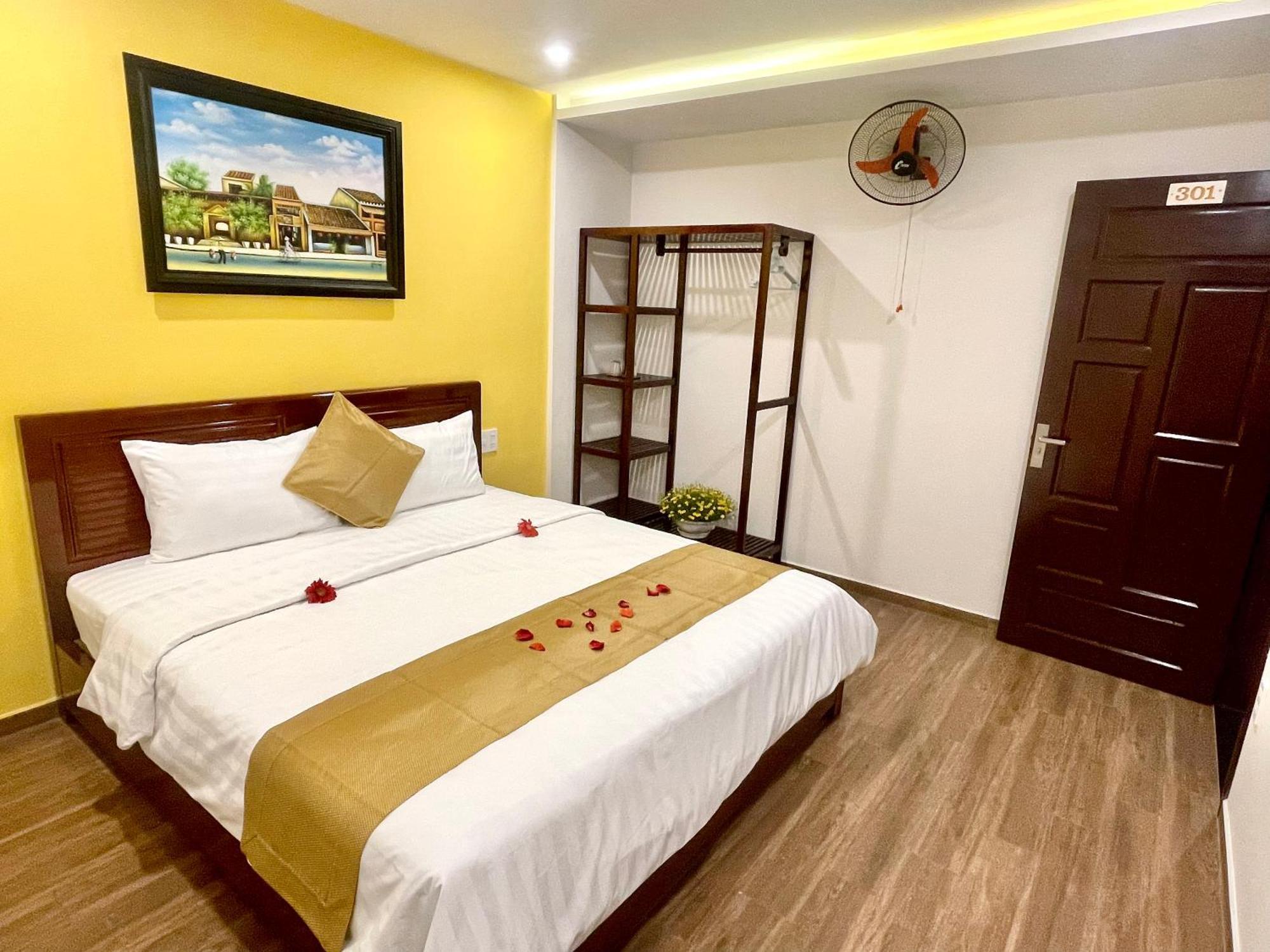 King Kong Homestay Хоян Екстер'єр фото