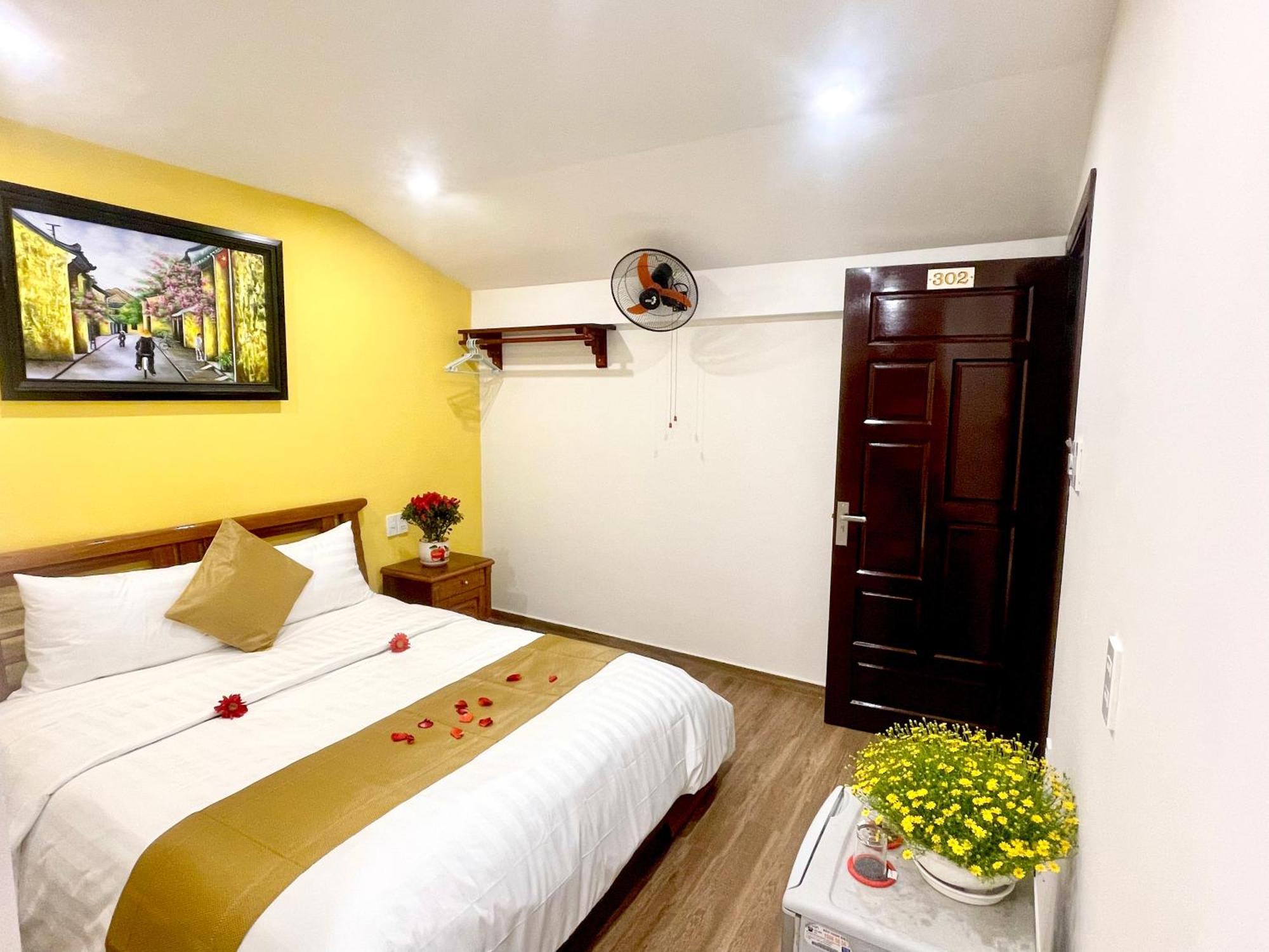 King Kong Homestay Хоян Екстер'єр фото